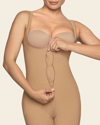Post-Surgical Short Bottom Girdle with Front Hook-and-Zip Closure, Wide Straps Natural Tan |Leonisa