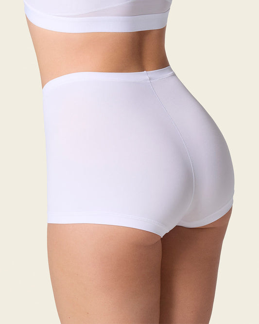 Perfect Fit Boyshort Style Panty White |Leonisa