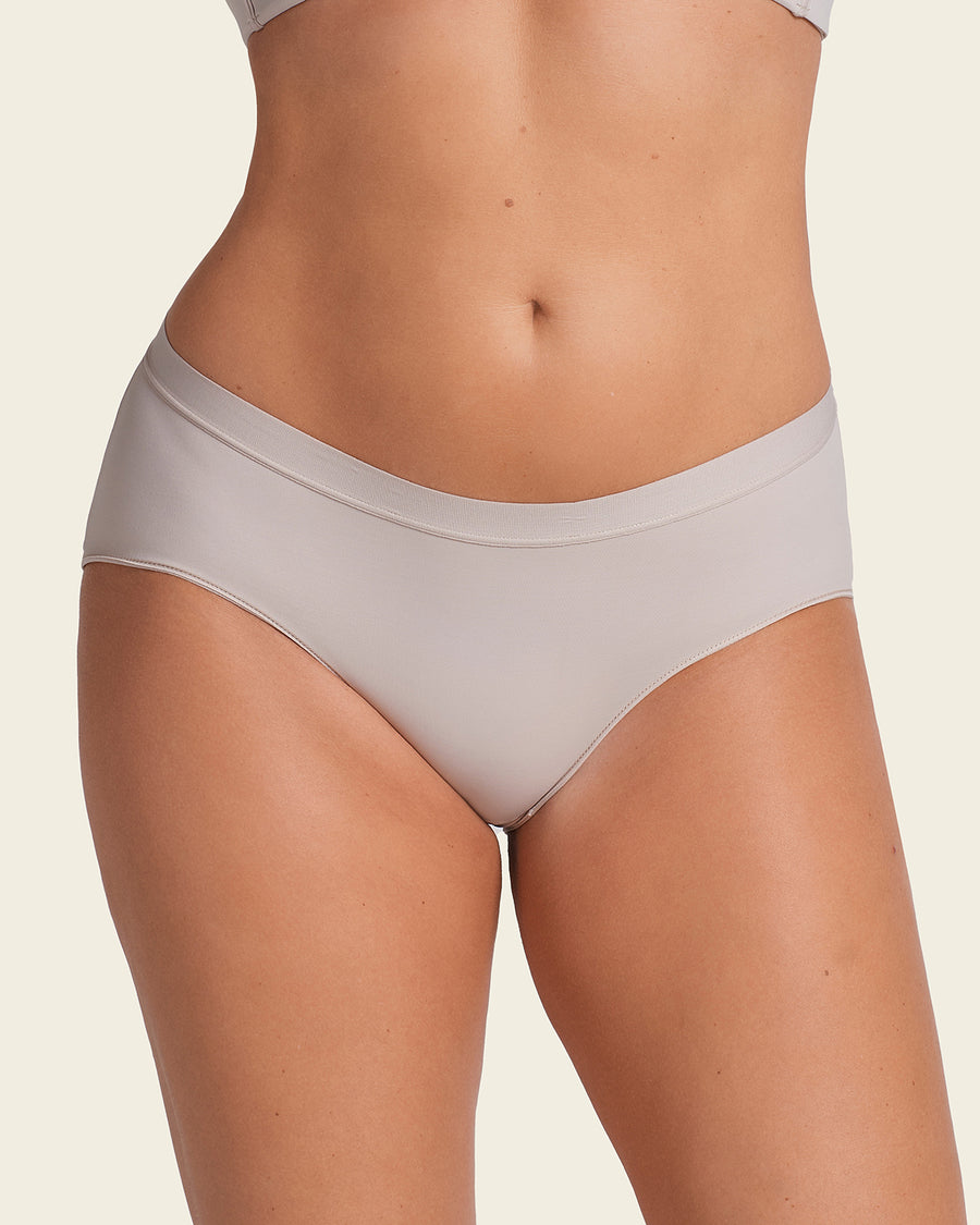 Semi Low-Rise Smooth Hiphugger Panty Nude |Leonisa