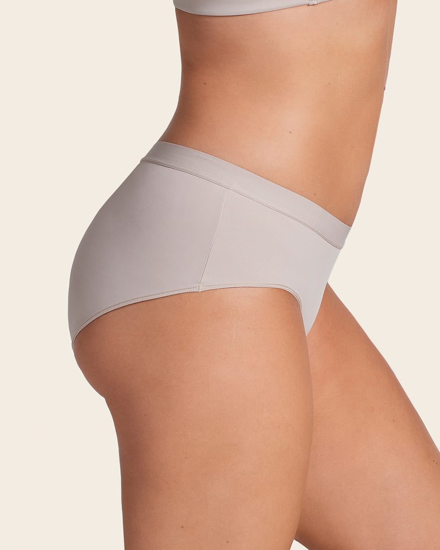 Semi Low-Rise Smooth Hiphugger Panty Nude |Leonisa