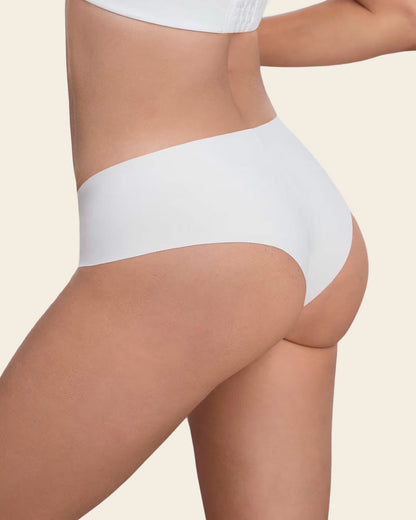3-Pack Totally Seamless Mid-Rise Microfiber Cheeky Panties Black |Leonisa